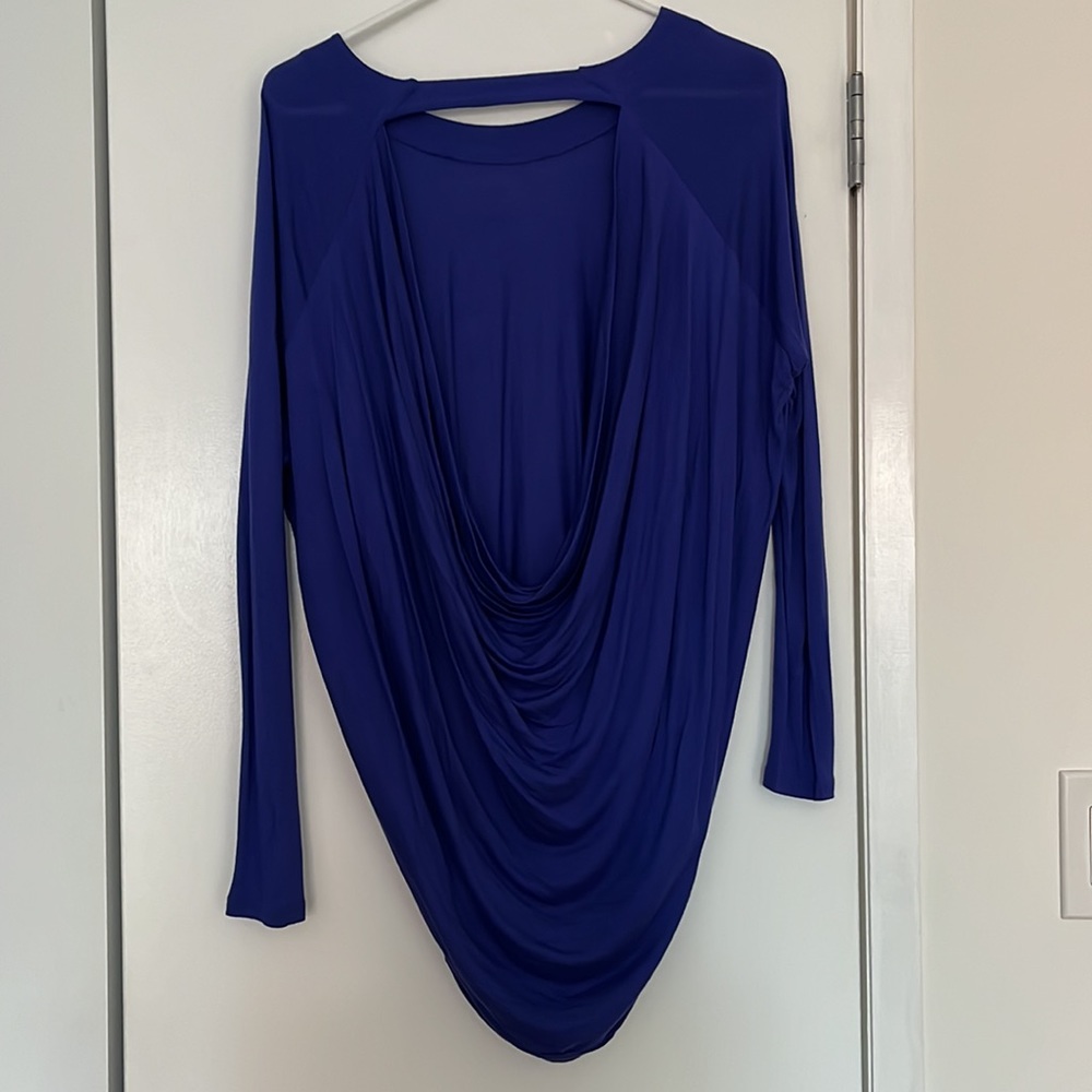 Aritzia Wilfred Backless Long Sleeve Top